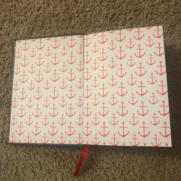 Devotional book - Picture 4 of 7